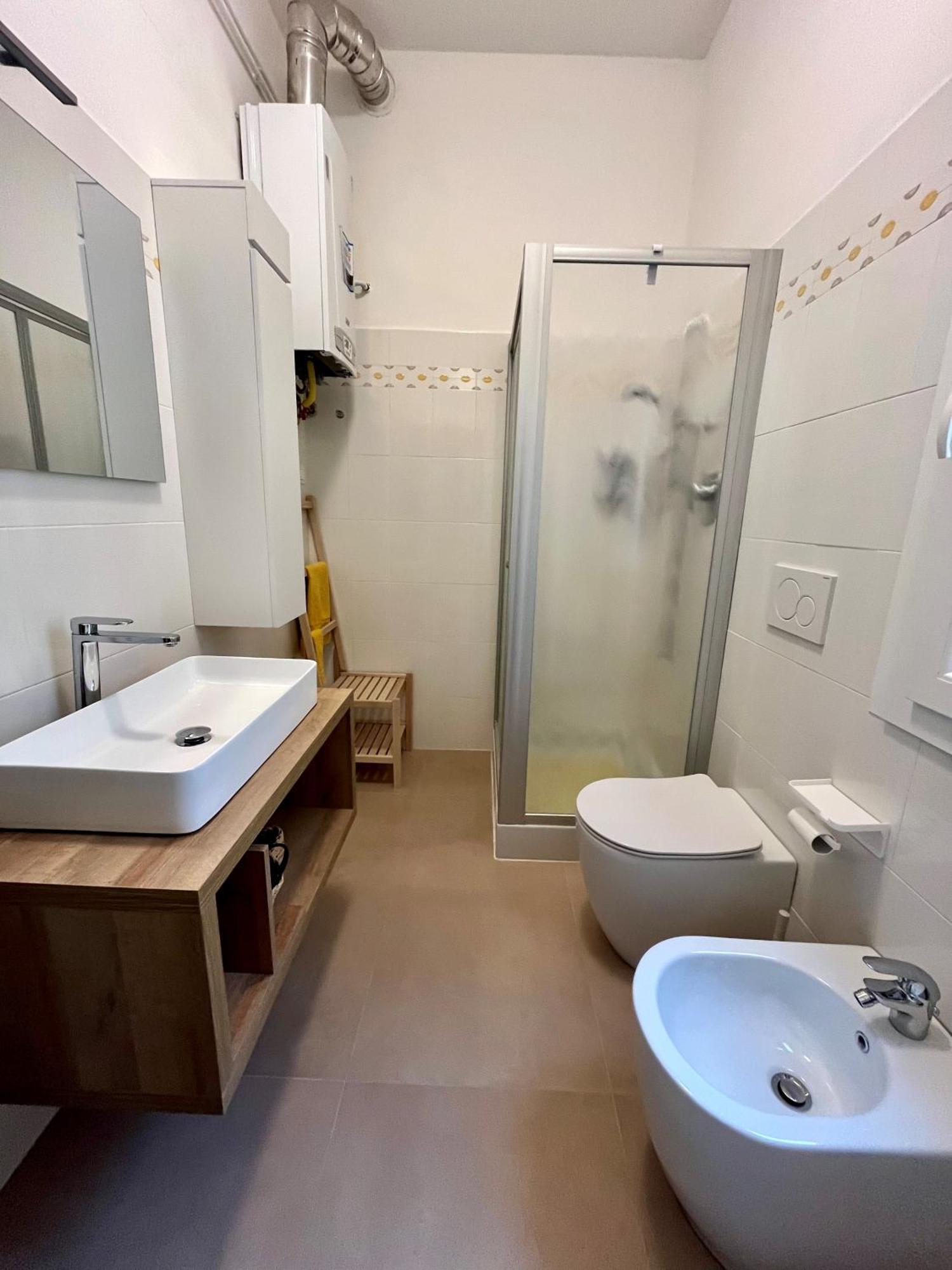 La Teranga Bed & Breakfast Imola Luaran gambar