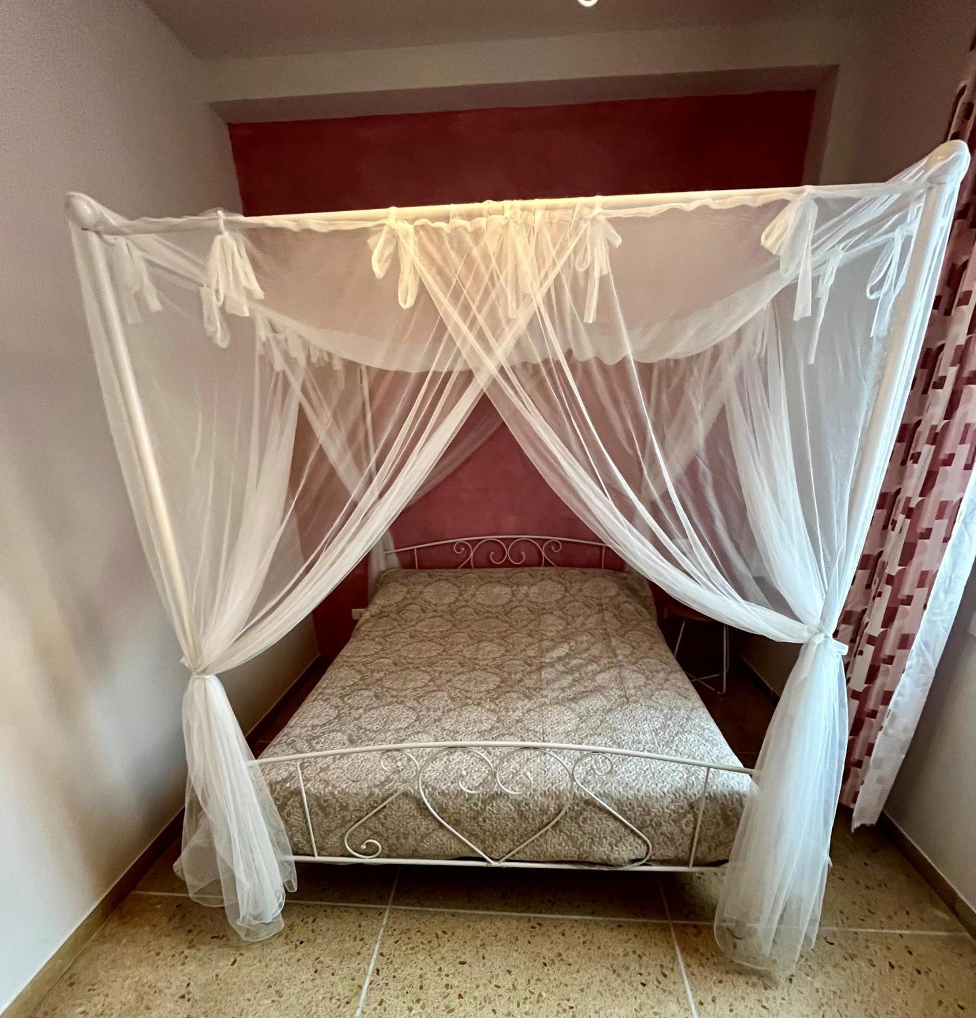 La Teranga Bed & Breakfast Imola Luaran gambar